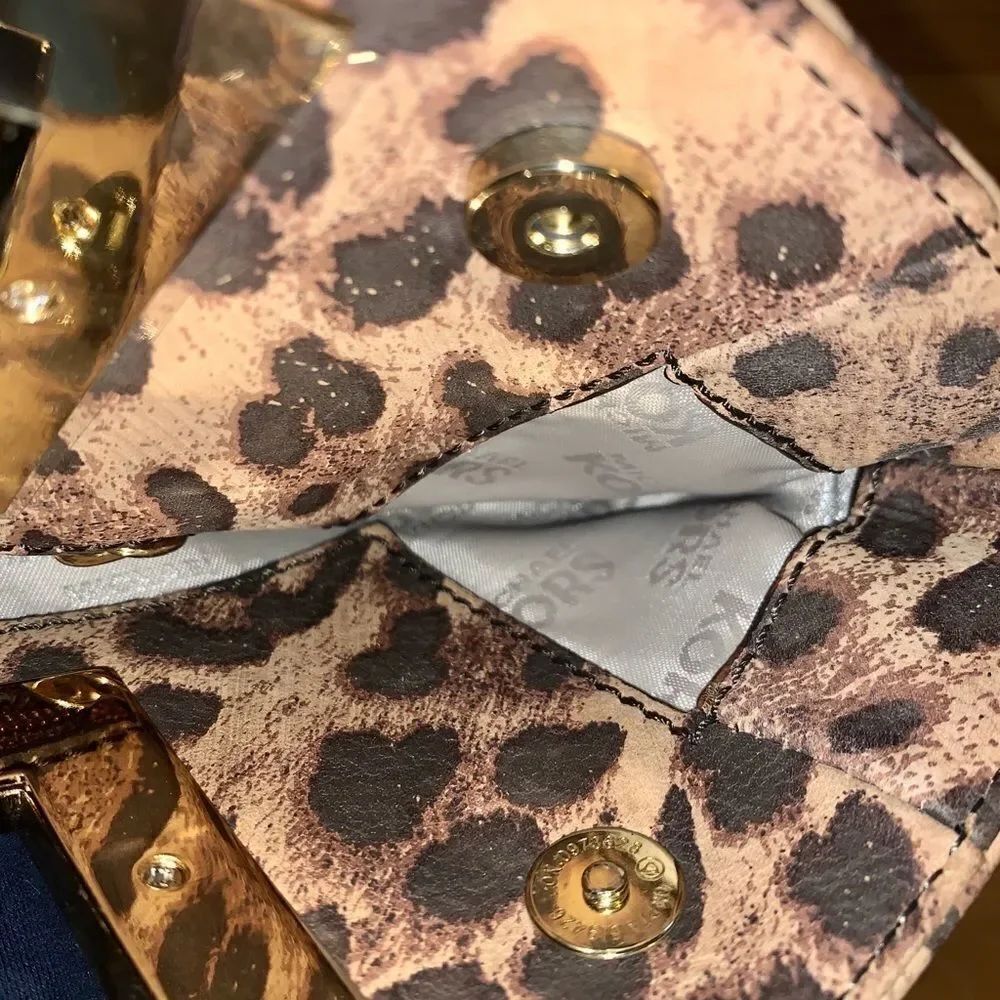 MICHAEL KORS Leopard Print Clutch MICHAEL KORS Leopard Print Clutch Mich… - Picture 7 of 8